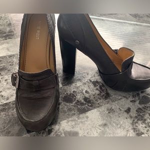 Nine West black high heels size 8, like new